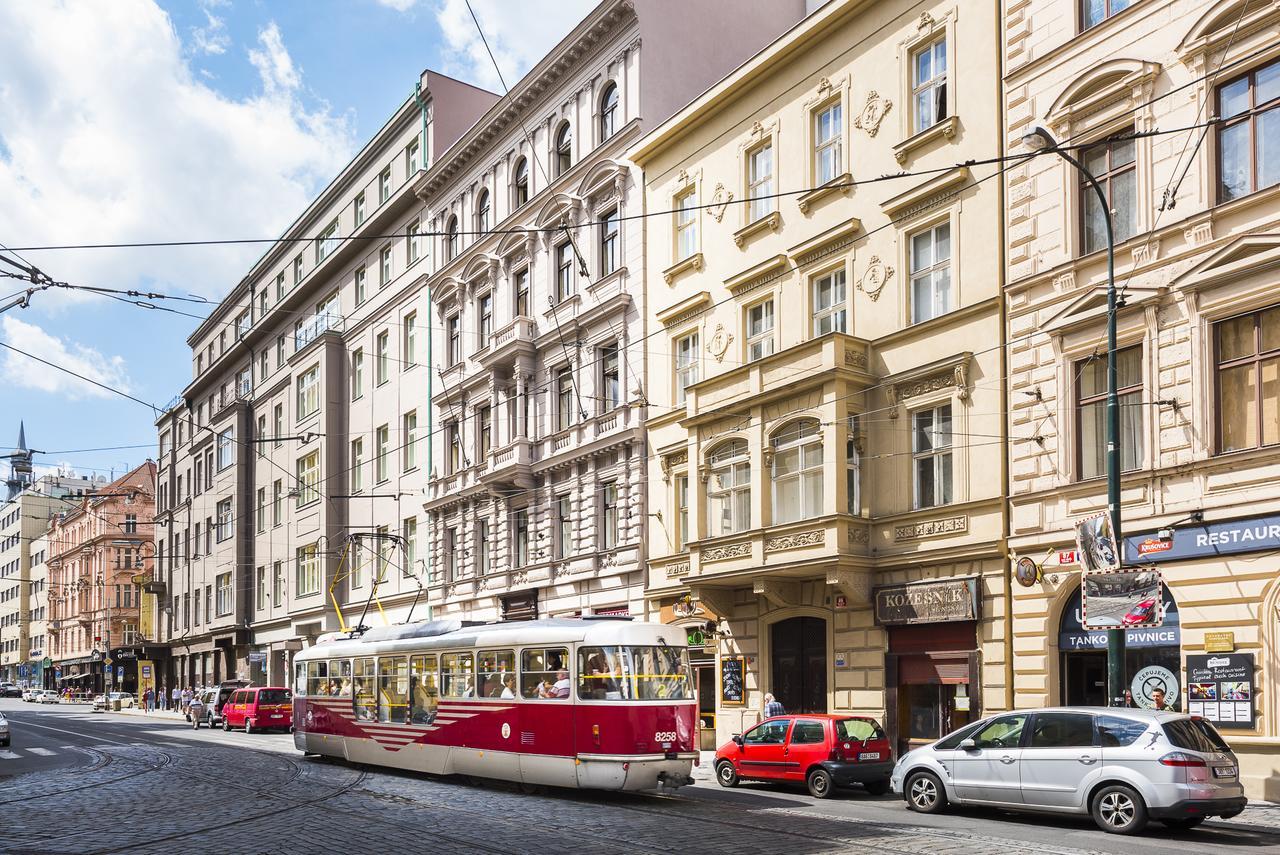 Spalena Apartment Prag Exteriör bild